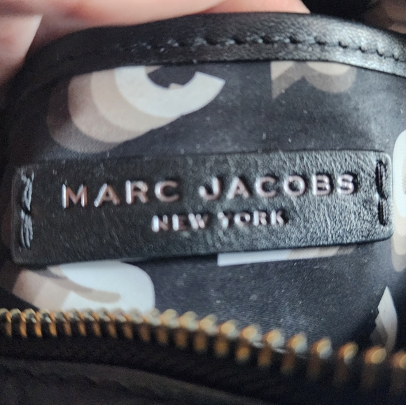 MARC JACOBS 3D Camera Crossbody Bag - Picture 15 of 15